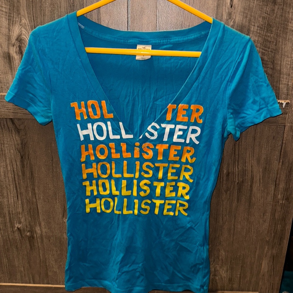 Hollister shirt